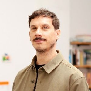 Meet your Posher, Maxime